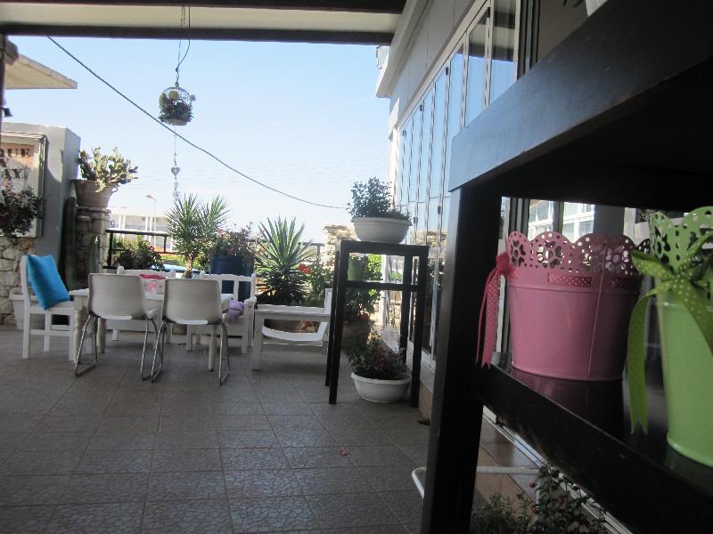 Vickys Studios Faliraki Rhodes City Exterior foto