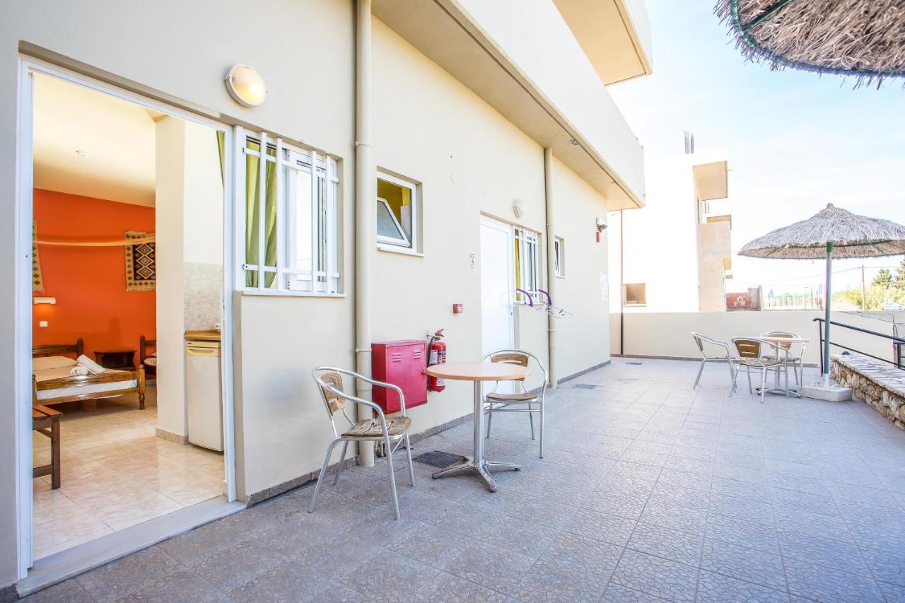 Vickys Studios Faliraki Rhodes City Exterior foto